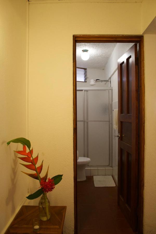 Hostel Tajalin Montezuma Exterior foto